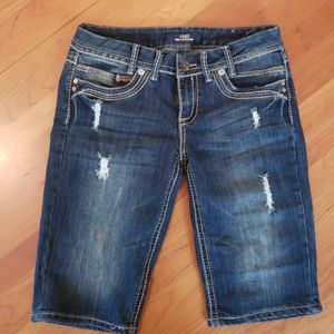 YMI bermuda shorts sz. 7